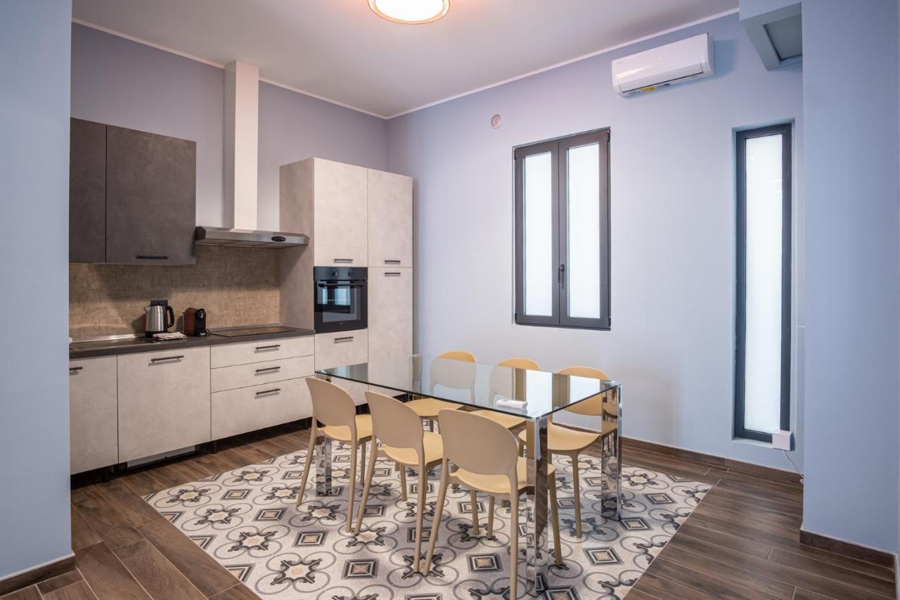 Palazzo Zippitelli Apartments Bari Exterior foto