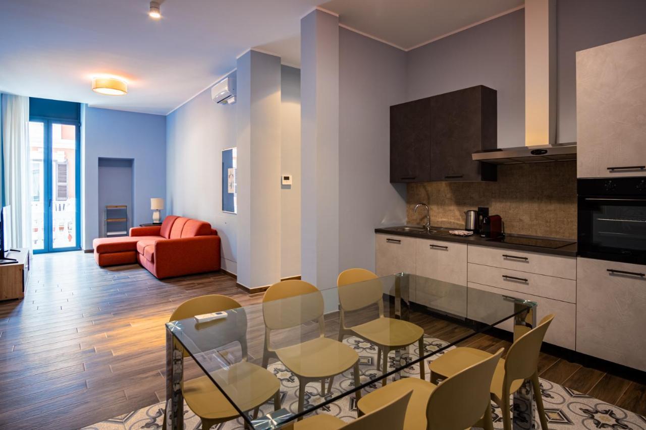 Palazzo Zippitelli Apartments Bari Exterior foto